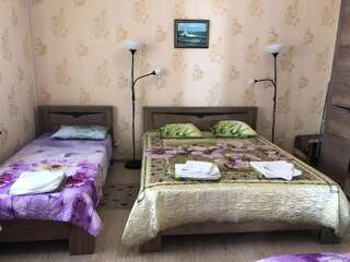 Гостиница Guest house Krupskoy 1 Кисловодск Апартаменты с видом на сад-2
